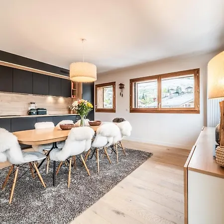 Centaurea - By Emerald *