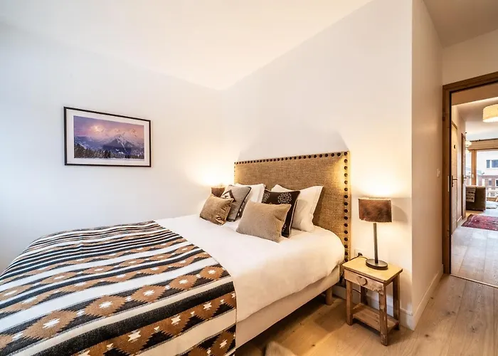 Centaurea - By Emerald