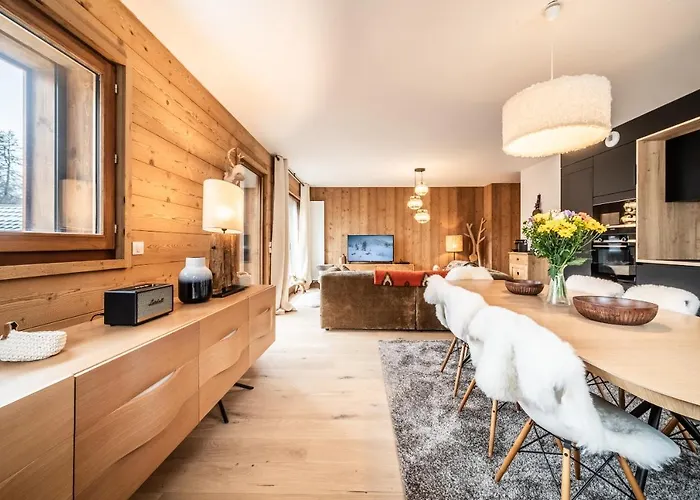 Centaurea - By Emerald شقة *