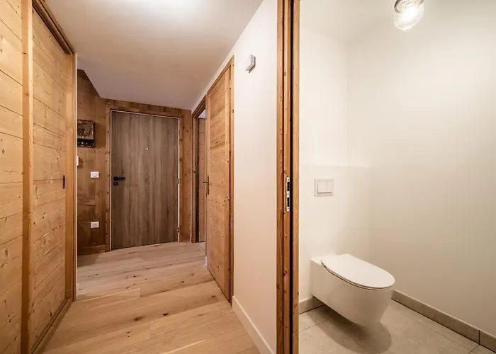 Centaurea - By Emerald موجوف