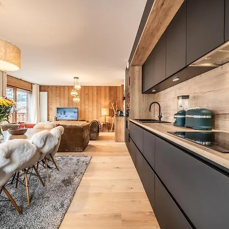 Centaurea - By Emerald * Megève