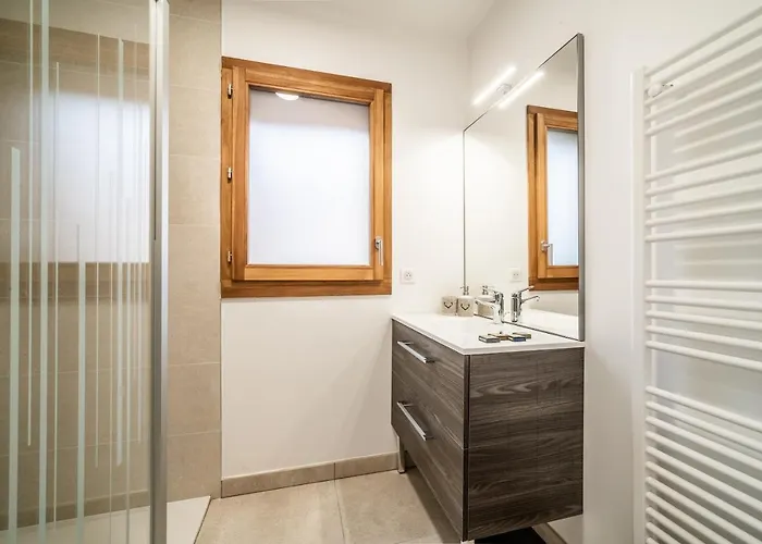 Centaurea - By Emerald * Megève